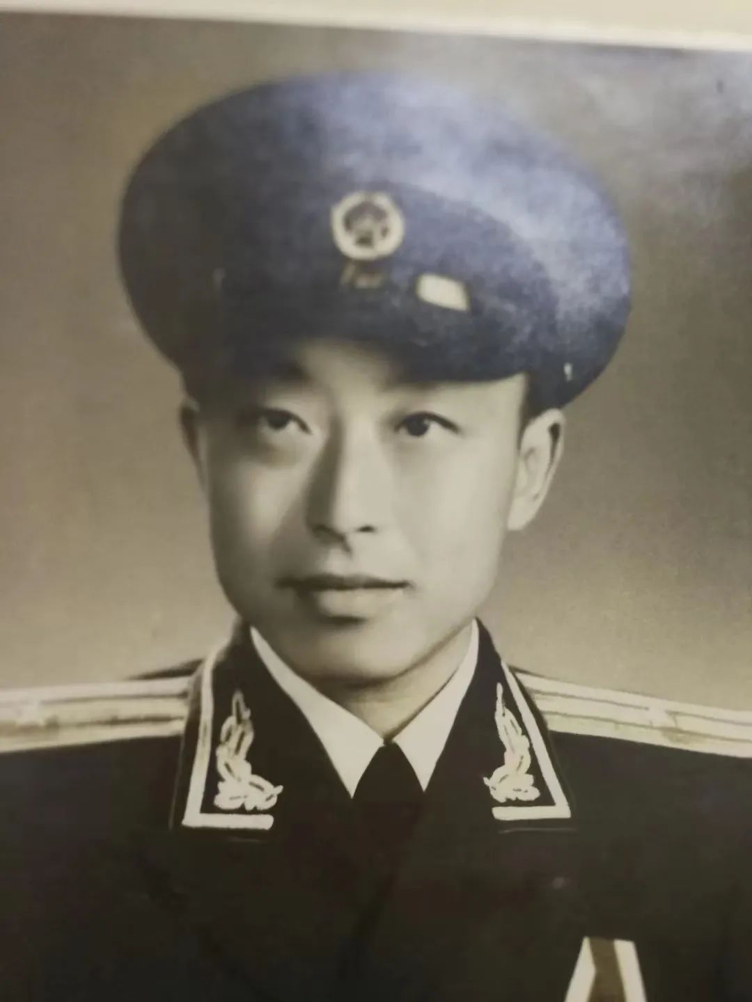 DƬ
